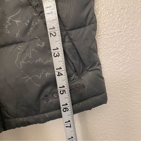 Columbia vintage gray faux fur lined puffer vest omni-shield kids girls 4-5 - Picture 10 of 11
